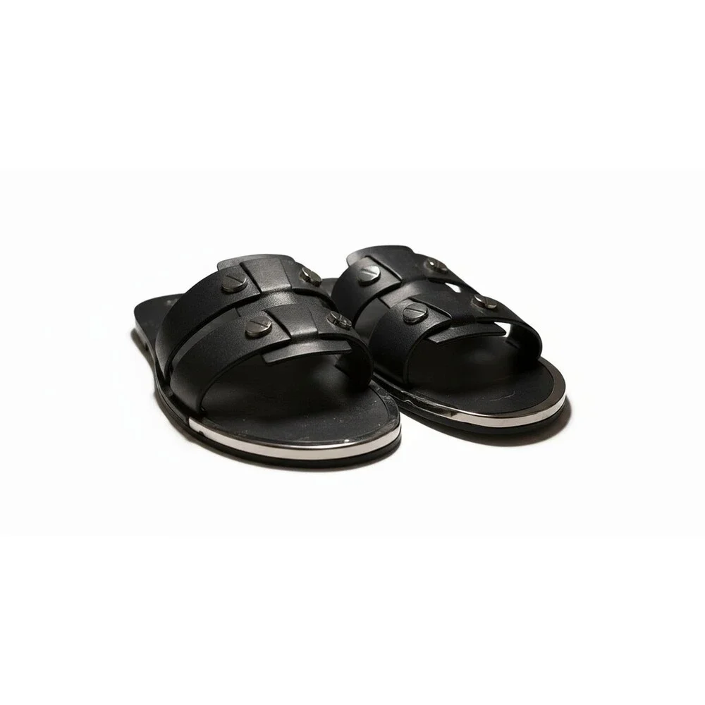 DKNY Glynn Black Leather Studded Slide Sandals Slip On Flats Womens Size 7.5 New